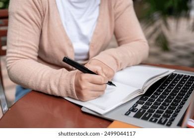 外国四个黑人RAPPER组合 外国四个黑人RAPPER组合